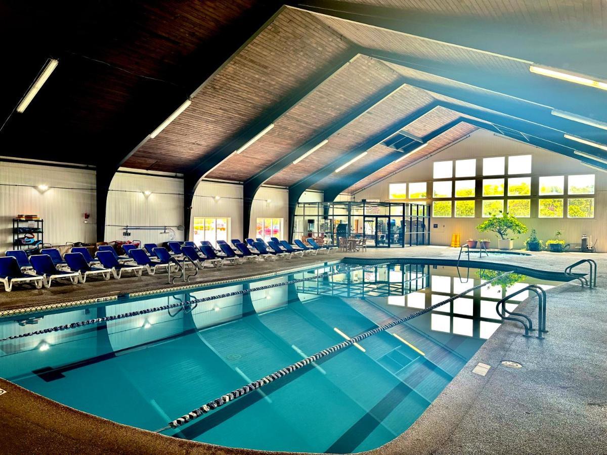Cape Cod Irish Village - The Emerald Resort Barnstable Buitenkant foto
